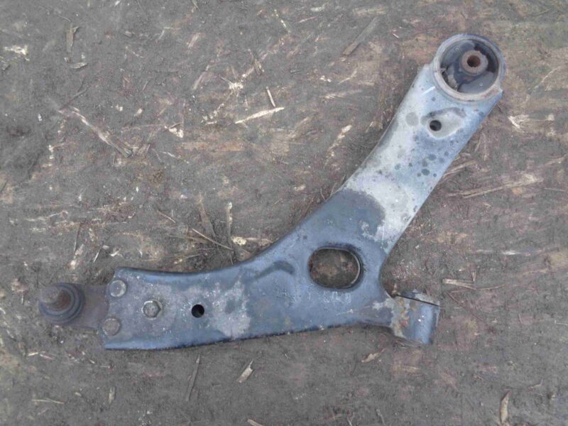 Изображение товара 7437 - 00007437 rychag perednij pravyj nizhnij Mercedes CLA