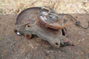 Изображение товара 7607 - 00007607 kulak povorotnyj pravyj Peugeot 306 3