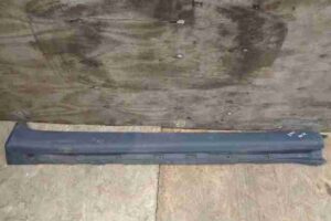 Изображение товара 7777 - 00007777 porog plastikovyj pravyj Volvo V50 2