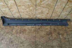 Изображение товара 7924 - 00007924 porog plastikovyj levyj Volvo V50 1