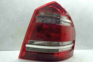 Изображение товара 7927 - 00007927 fonar kryla pravyj Ford Expedition