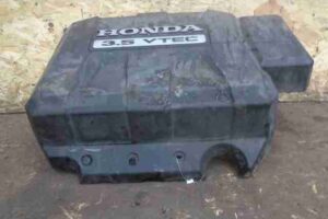 Изображение товара 7965 - 00007965 kryshka dvigatelya dekorativnaya Renault Logan 2