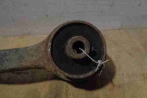 Изображение товара 8051 - 00008051 rychag perednij levyj nizhnij 3