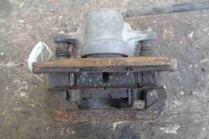 Изображение товара 8160 - 00008160 support zadnij levyj Peugeot 306 1