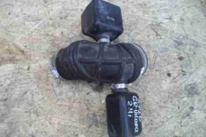 Изображение товара 8181 - 00008181 patrubok vozdushnogo filtra 1