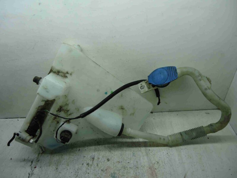 Изображение товара 8186 - 00008186 bachok omyvatelya Toyota Corolla Verso