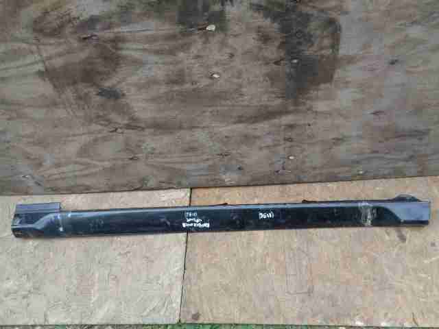 Изображение товара 8197 - 00008197 porog plastikovyj pravyj Audi S6