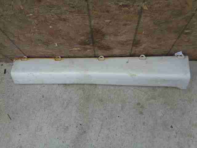 Изображение товара 8263 - 00008263 porog plastikovyj pravyj Porsche Macan