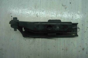 Изображение товара 8294 - 00008294 petlya kapota levaya Peugeot 406 2