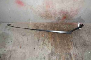 Изображение товара 8319 - 00008319 povodok stekloochistitelya Mercedes CL 1