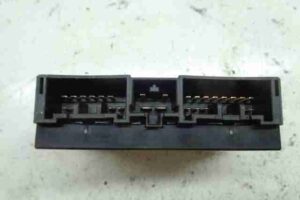 Изображение товара 8347 - 00008347 blok predokhranitelej Chevrolet Trailblazer 3