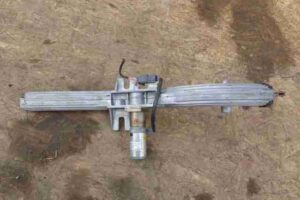 Изображение товара 8438 - 00008438 motorchik (nasos) podema kryshki bagazhnika Chrysler Sebring 2