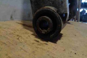 Изображение товара 8552 - 00008552 rychag perednij pravyj nizhnij SEAT Leon 3