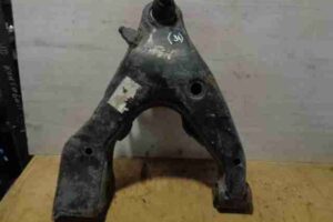 Изображение товара 8552 - 00008552 rychag perednij pravyj nizhnij SEAT Leon