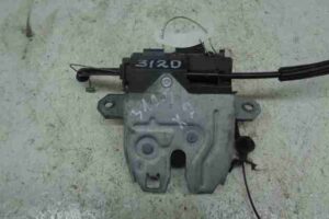 Изображение товара 8656 - 00008656 zamok bagazhnika Chevrolet Cobalt 2