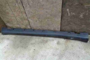 Изображение товара 8730 - 00008730 porog plastikovyj pravyj Pontiac Vibe 3