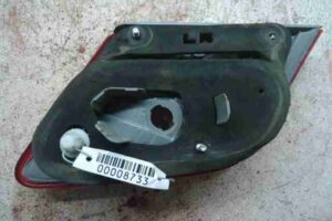 Изображение товара 204548 - 00008733 fonar kryshki pravyj Subaru Tribeca 3