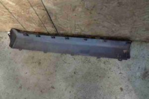 Изображение товара 8768 - 00008768 porog plastikovyj pravyj Porsche Macan 3