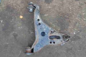 Изображение товара 8777 - 00008777 rychag perednij pravyj nizhnij BMW 4 Series 3