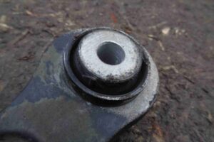 Изображение товара 8833 - 00008833 rychag zadnij levyj verkhnij Ford Scorpio 3