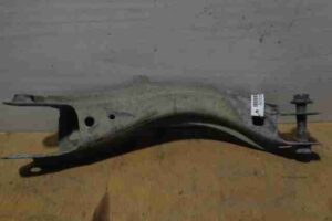 Изображение товара 8891 - 00008891 rychag zadnij pravyj nizhnij Volvo V40 2