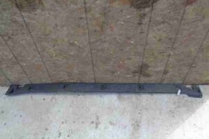 Изображение товара 8963 - 00008963 porog plastikovyj levyj 