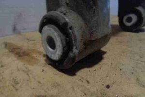 Изображение товара 8972 - 00008972 rychag zadnij levyj Audi Q7 3