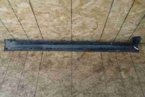 Изображение товара 8996 - 00008996 porog plastikovyj levyj Peugeot 306 1