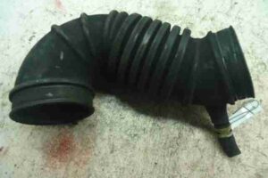 Изображение товара 9008 - 00009008 patrubok vozdushnogo filtra 2