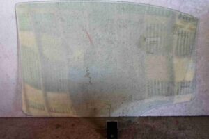 Изображение товара 91164 - 000091164 steklo dveri zadnej pravoj Ford Scorpio 2