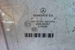 Изображение товара 91164 - 000091164 steklo dveri zadnej pravoj Ford Scorpio 4