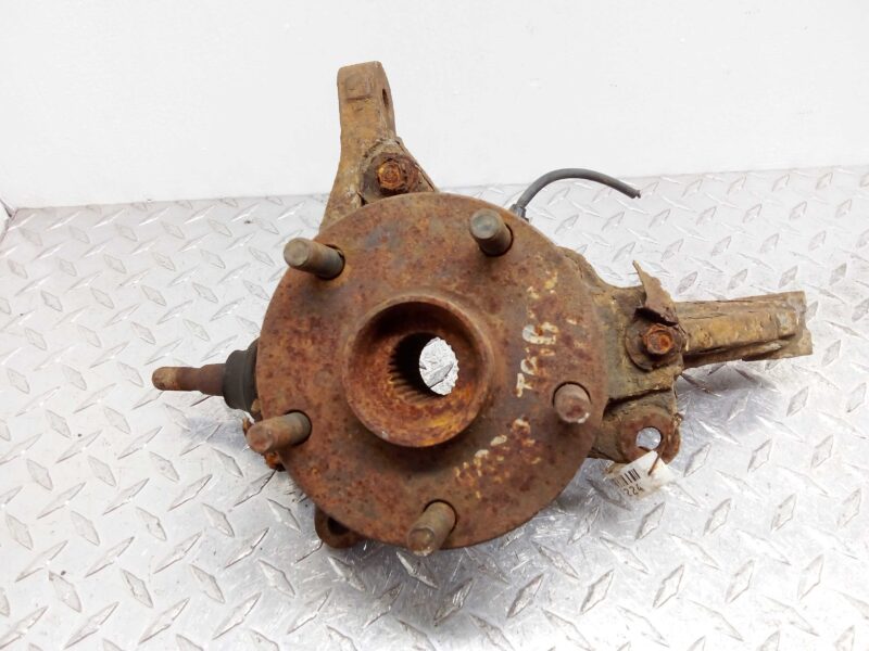 Изображение товара 9224 - 00009224 kulak povorotnyj levyj Peugeot 306