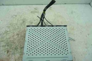 Изображение товара 9239 - 00009239 blok upravleniya priema signala magnitoly 2