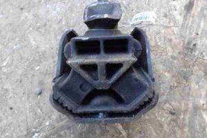 Изображение товара 9262 - 00009262 podushka krepleniya dvigatelya Fiat Brava 1