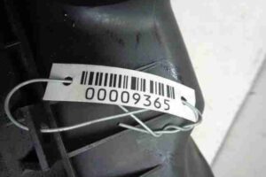 Изображение товара 9365 - 00009365 korpus vozdushnogo filtra Peugeot 306 2