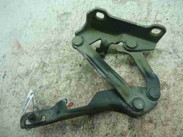 Изображение товара 9483 - 00009483 petlya kapota pravaya SAAB 9 3