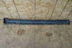 Изображение товара 9763 - 00009763 porog plastikovyj pravyj Peugeot 107 1