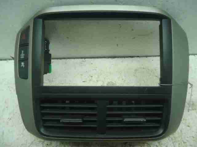 Изображение товара 9809 - 00009809 deflektor obduva salona Volkswagen Amarok