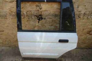 Изображение товара 9926 - 00009926 dver zadnyaya levaya Infiniti G