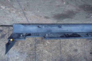 Изображение товара 1004 - 0001004 porog plastikovyj levyj Renault Logan 1