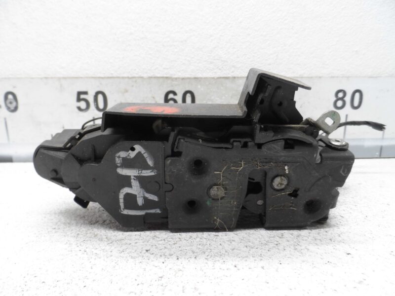 Изображение товара 10056 - 00010056 zamok dveri zadnej pravoj Chevrolet Cobalt