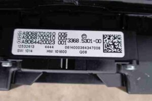 Изображение товара 10087 - 00010087 panel tsentralnoj konsoli Fiat Brava 2