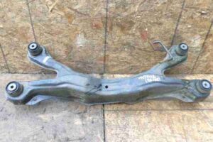 Изображение товара 10186 - 00010186 balka zadnyaya Mazda 5