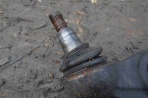 Изображение товара 10255 - 00010255 rychag perednij levyj nizhnij 2