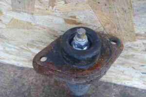 Изображение товара 10282 - 00010282 amortizator zadnij levyj Toyota Hiace 2