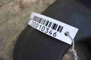 Изображение товара 10346 - 00010346 kryshka dvigatelya dekorativnaya Audi A8 2
