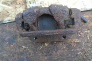 Изображение товара 10386 - 00010386 support zadnij pravyj Renault Logan 2