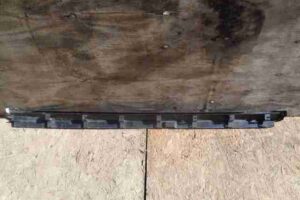 Изображение товара 10437 - 00010437 porog plastikovyj levyj 1