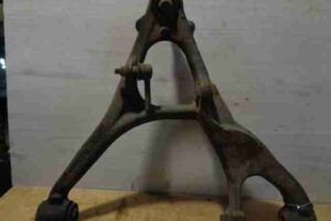 Изображение товара 10505 - 00010505 rychag perednij pravyj nizhnij 1