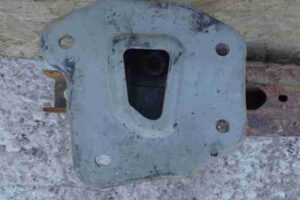 Изображение товара 10545 - 00010545 usilitel bampera zadnij Peugeot 306 3